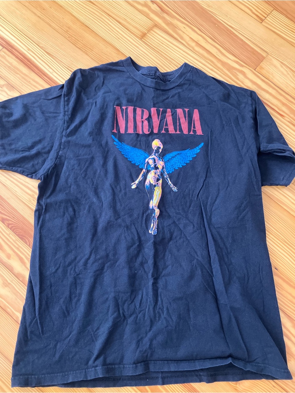 Women’s Nirvana tee, xl